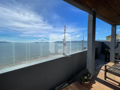 Casa com 4 Quartos para alugar, 450m² no Balneário, Florianópolis