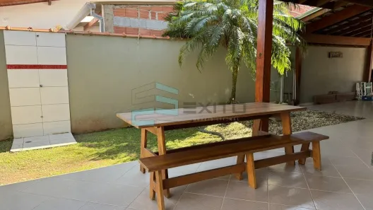 Sobrado com 3 Quartos à venda, 297m² no Portal da Fazendinha, Caraguatatuba