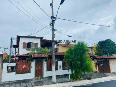 Casa com 4 Quartos à venda, 250m² no Praça da Bandeira, Araruama