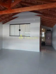 Casa com 2 Quartos à venda, 109m² no Vista Alegre, Taubaté