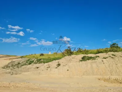 Lote/Terreno à venda, 250m² no Putim, São José dos Campos