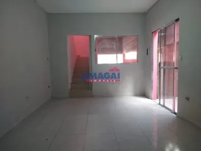 Casa com 2 Quartos à venda, 60m² no Vila São Judas Tadeu, Jacareí