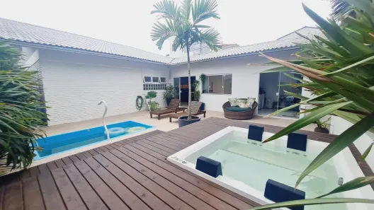 Casa com 3 Quartos à venda, 260m² no Campeche, Florianópolis