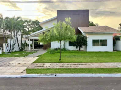 Casa de Condomínio com 3 Quartos à venda, 326m² no Eunice, Sinop