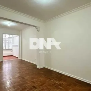Apartamento com 2 Quartos à venda, 90m² no Leme, Rio de Janeiro