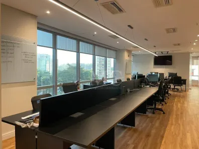 Sala Comercial para alugar, 170m² no Itaim Bibi, São Paulo