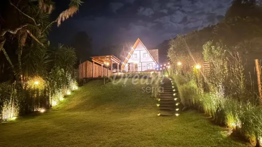 Casa de Condomínio com 3 Quartos à venda, 140m² no Fazenda Alpina, Teresópolis
