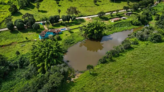 Fazenda/Sítio com 4 Quartos à venda, 110m² no Povoado Suzana (Piedade do Paraopeba), Brumadinho