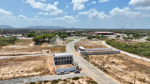 Lote/Terreno à venda, 250m² no Itambé, Caucaia