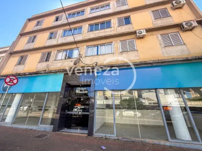 Apartamento com 2 Quartos para alugar, 95m² no Centro, Londrina
