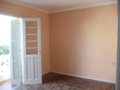Apartamento com 2 Quartos para alugar, 70m² no Navegantes, Porto Alegre