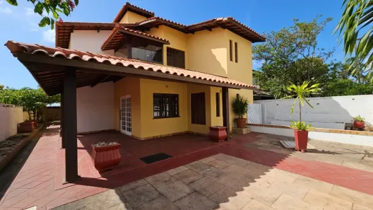 Casa de Condomínio com 5 Quartos à venda, 207m² no Pitangueiras, Lauro de Freitas