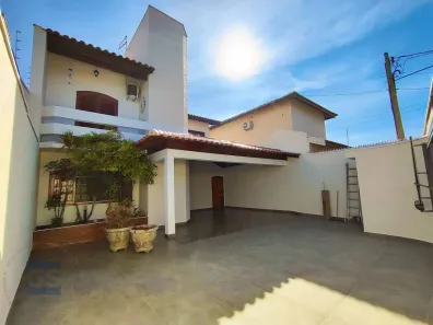 Casa com 3 Quartos à venda, 272m² no Parque Residencial Presidente Médici, Itu