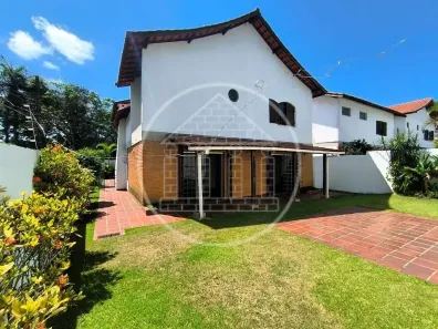 Sobrado com 3 Quartos à venda, 290m² no Interlagos, São Paulo