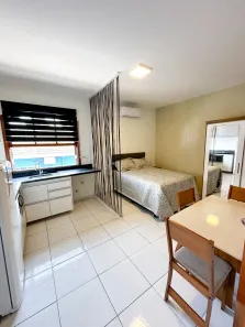Flat com 1 Quarto para alugar, 24m² no Vila Santo Antônio do Portão, Cotia