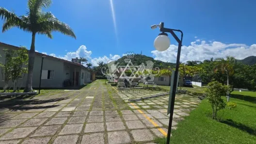 Casa com 2 Quartos à venda, 60m² no Prainha, Caraguatatuba