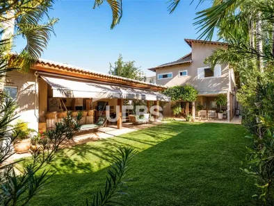 Casa de Condomínio com 4 Quartos à venda, 366m² no Loteamento Portal do Sol I, Goiânia