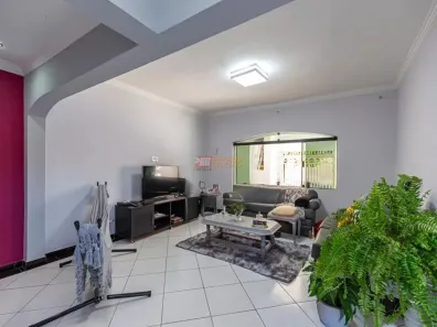 Sobrado com 3 Quartos à venda, 200m² no Vila Linda, Santo André