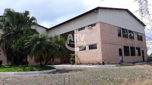 Galpão/Depósito/Armazém para alugar, 2700m² no Distrito Industrial, Gravataí