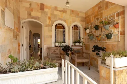 Sobrado com 2 Quartos à venda, 322m² no Vila Dionisia, São Paulo