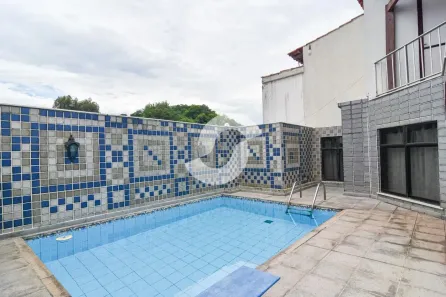 Cobertura com 5 Quartos à venda, 350m² no Ingá, Niterói