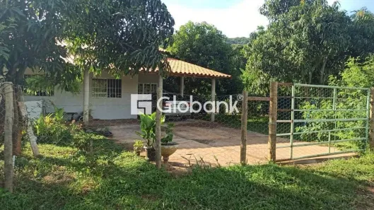 Fazenda/Sítio com 3 Quartos à venda, 1800m² no Jaraguá, Montes Claros