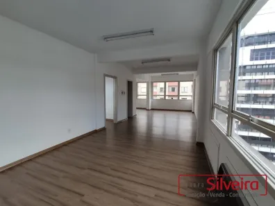 Sala Comercial para venda ou aluguel, 60m² no Centro Histórico, Porto Alegre