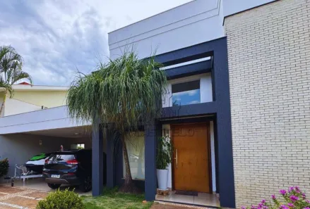 Sobrado com 3 Quartos à venda, 280m² no Condomínio Vale do Arvoredo, Londrina