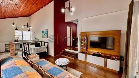 Casa com 2 Quartos à venda, 217m² no São Pedro, Juiz de Fora