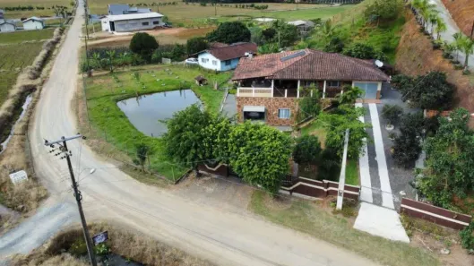 Fazenda/Sítio com 3 Quartos à venda, 12000m² no Caixa d'Água, Guaramirim