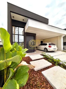 Casa de Condomínio com 3 Quartos à venda, 70m² no Jardim Jacinto, Jacareí