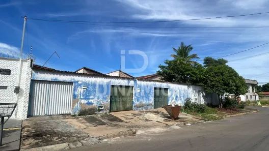 Casa com 6 Quartos à venda, 448m² no Jardim Itaipu, Goiânia