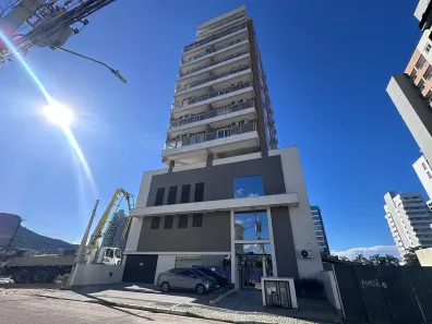 Apartamento com 2 Quartos para alugar, 82m² no Pedra Branca, Palhoça