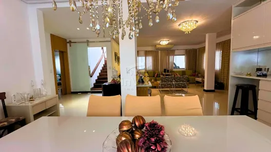 Casa com 5 Quartos à venda, 377m² no Enseada do Suá, Vitória