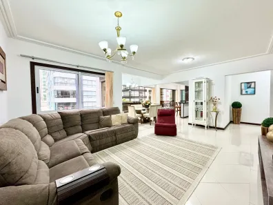Apartamento com 2 Quartos à venda, 130m² no Capão da Canoa, Capão da Canoa