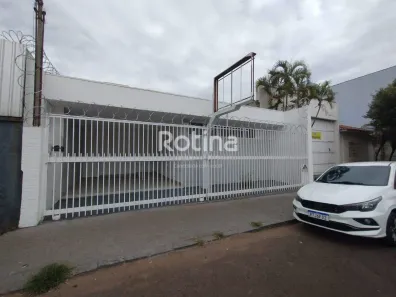 Sala Comercial para alugar, 11m² no Nossa Senhora Aparecida, Uberlândia