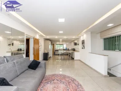 Casa com 5 Quartos à venda, 250m² no Vila Paulicéia, São Paulo