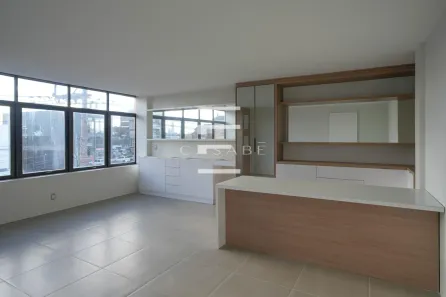 Sala Comercial com 8 Quartos para alugar, 250m² no Vila Bom Princípio, Cachoeirinha