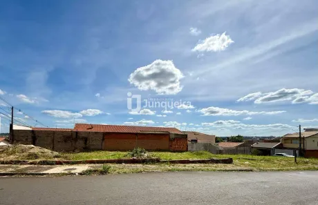 Lote/Terreno à venda, 300m² no Parque Conceição II, Piracicaba