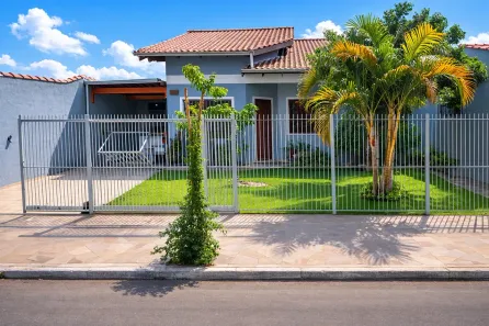Casa com 3 Quartos à venda, 300m² no Santo Inácio, Esteio