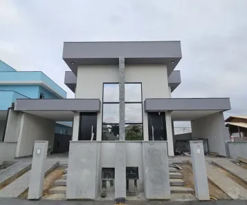 Casa com 3 Quartos à venda, 120m² no Carianos, Florianópolis