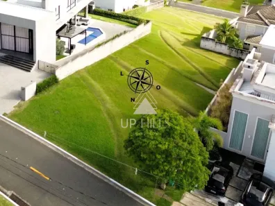 Lote/Terreno à venda, 702m² no Alphaville Graciosa, Pinhais