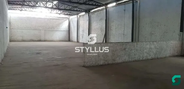 Galpão/Depósito/Armazém à venda, 1090m² no Madureira, Rio de Janeiro