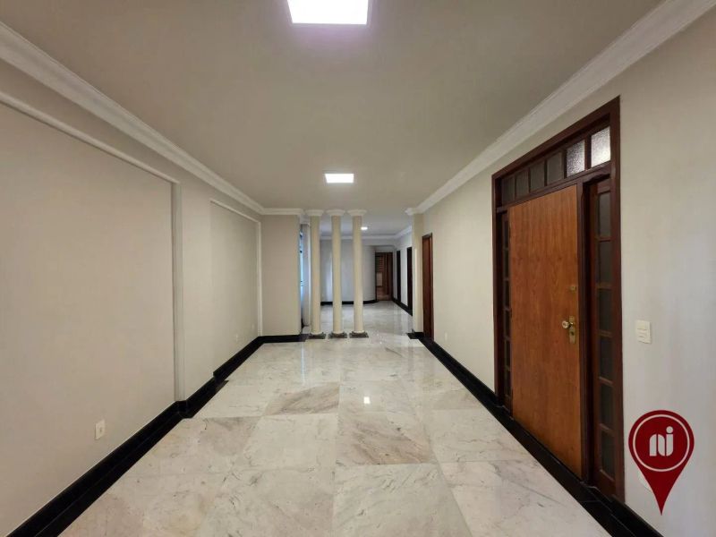 Apartamento com 4 quartos — Barro Preto, Belo Horizonte