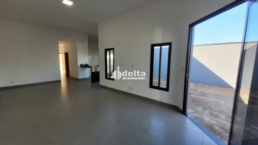 Casa com 3 Quartos à venda, 250m² no Residencial Lago Azul, Uberlândia