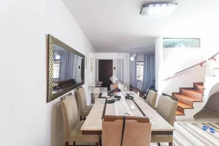 Casa com 3 Quartos à venda, 190m² no Vila Irmãos Arnoni, São Paulo