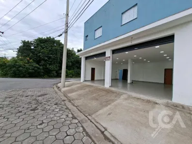 Ponto Comercial para alugar, 100m² no Jardim Porto Novo, Caraguatatuba