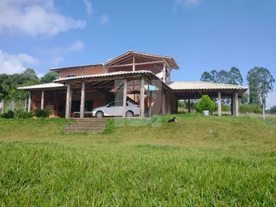 Fazenda/Sítio com 2 Quartos à venda, 132m² no Morro Schneider, São Sebastião do Caí