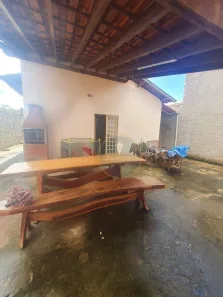 Casa com 3 Quartos à venda, 90m² no Jardim Copacabana, Uberaba