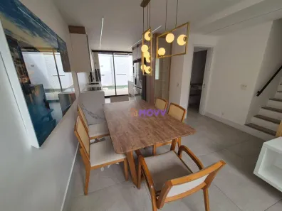 Casa de Condomínio com 4 Quartos à venda, 235m² no Itaipu, Niterói